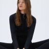 Ultimate Long Sleeve Zip Up Top - Black - Image 8
